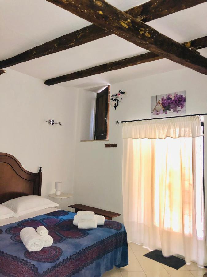 La Casa Di Miriam Villa Сиракуза Екстериор снимка