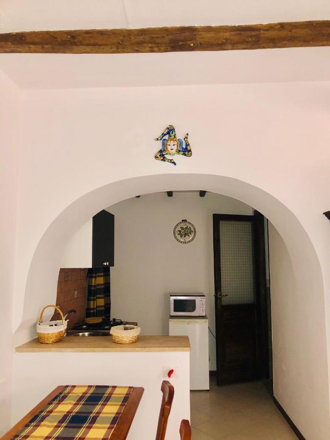 La Casa Di Miriam Villa Сиракуза Екстериор снимка